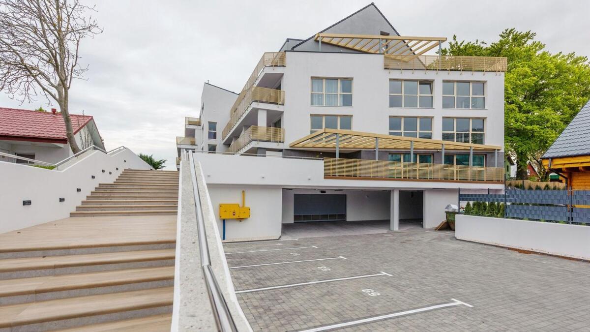 Amber Sea Apartmens Sianozety Exteriör bild